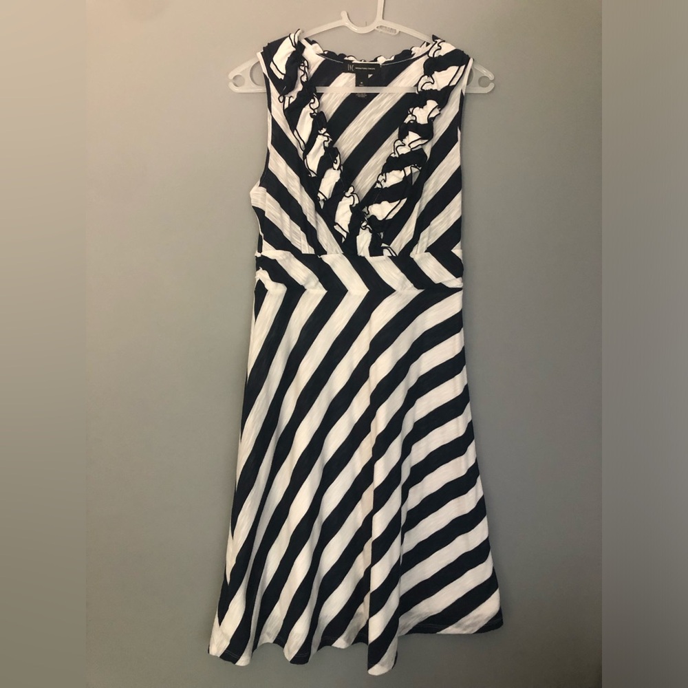 INC International Concepts Size Medium Navy Blue White Striped Sleeveless Dress